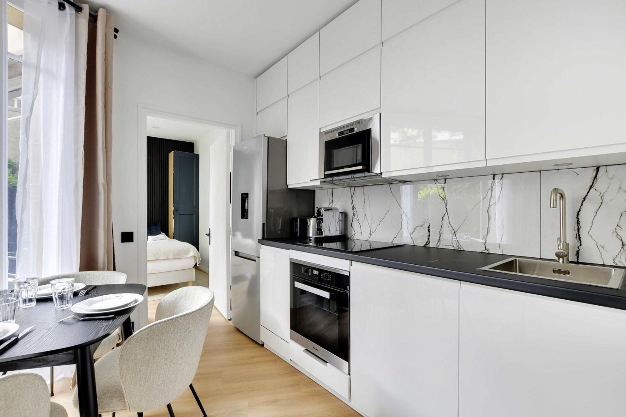 Magnificent 2bd-4p - Eiffel Tower Appartement *