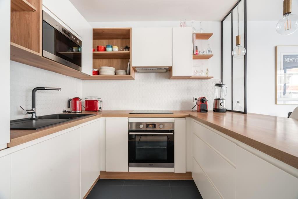 Montmartre Apartment