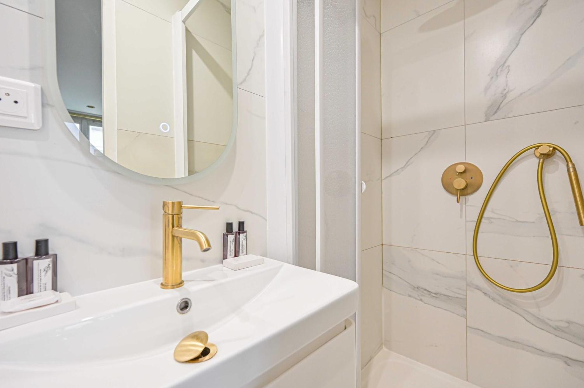 Cosy 2p - Arc De Triomphe-champs Elysees Apartment Paris