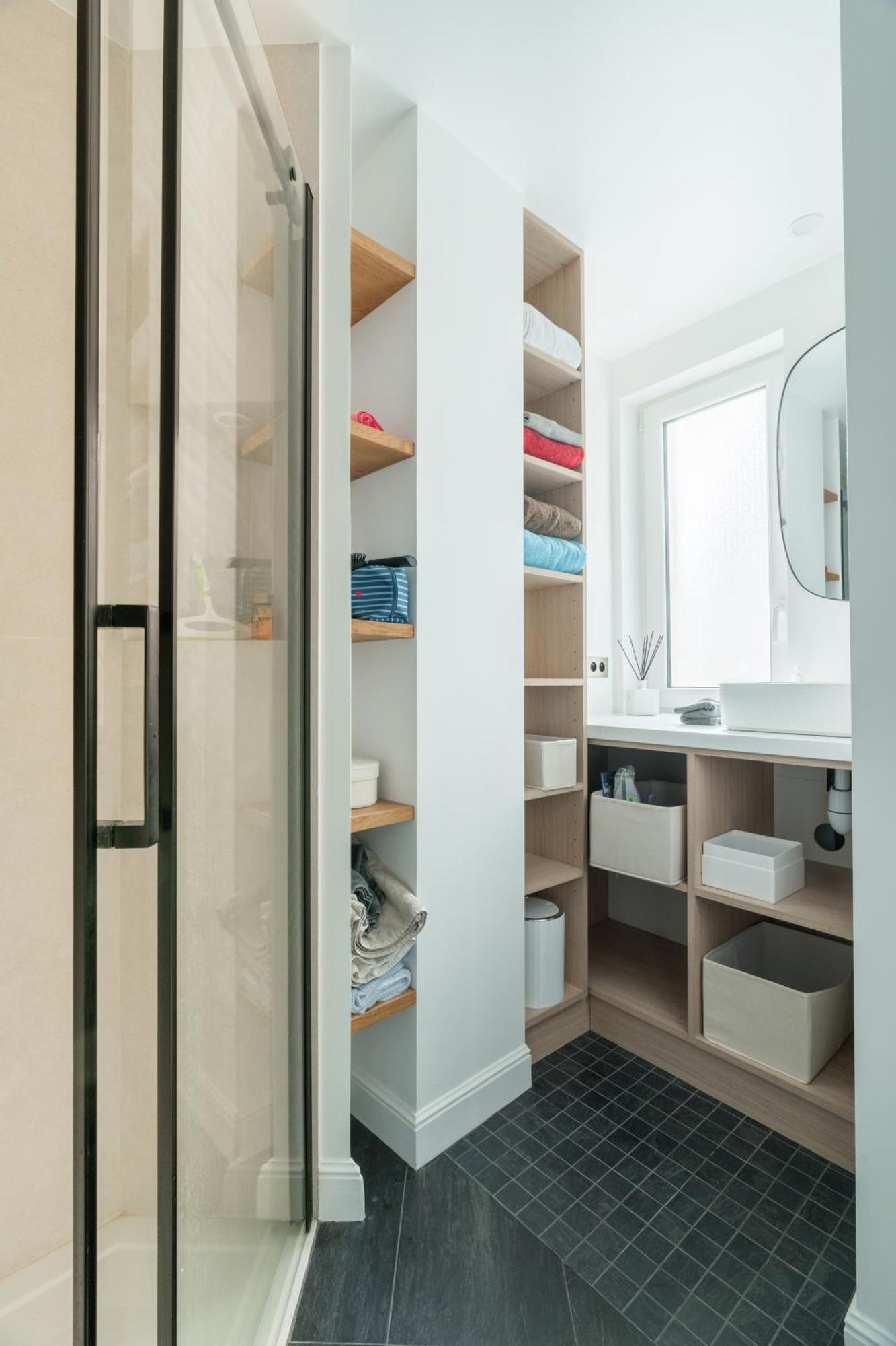 De Luxe Centre Paris