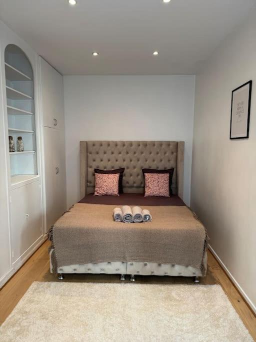 Appartement Au Moulin Rouge *
