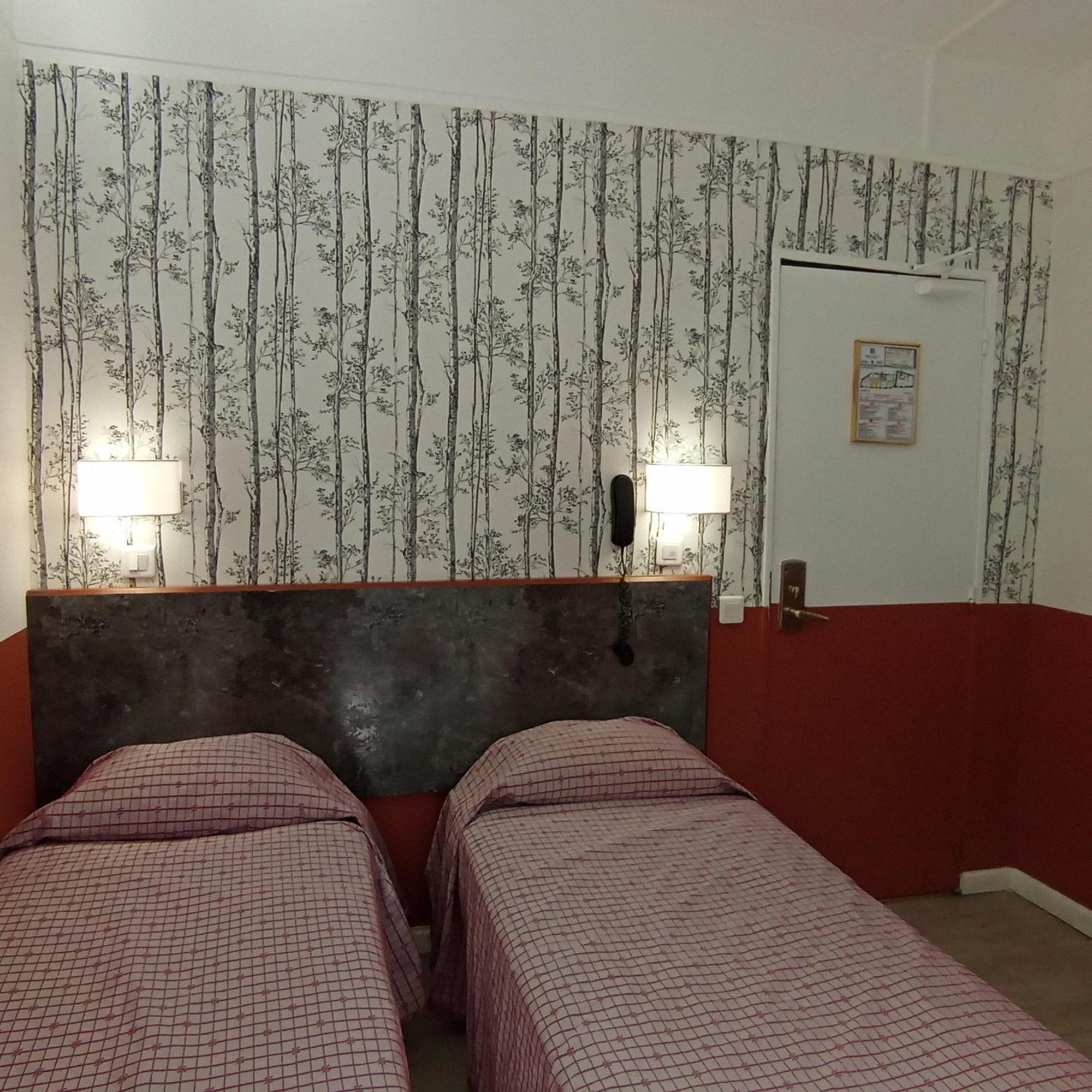 Caulaincourt Montmartre By Hiphophostels Auberge de jeunesse Paris