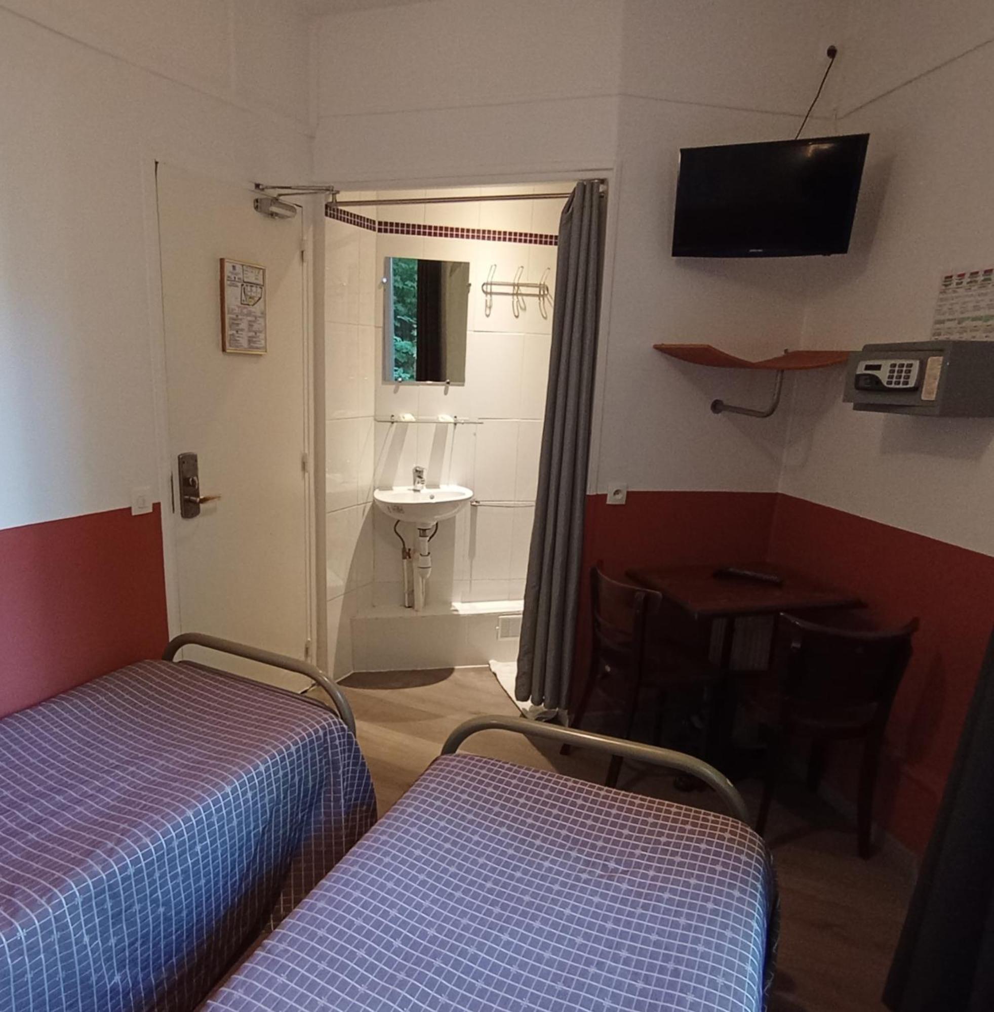 Caulaincourt Montmartre By Hiphophostels Auberge de jeunesse *