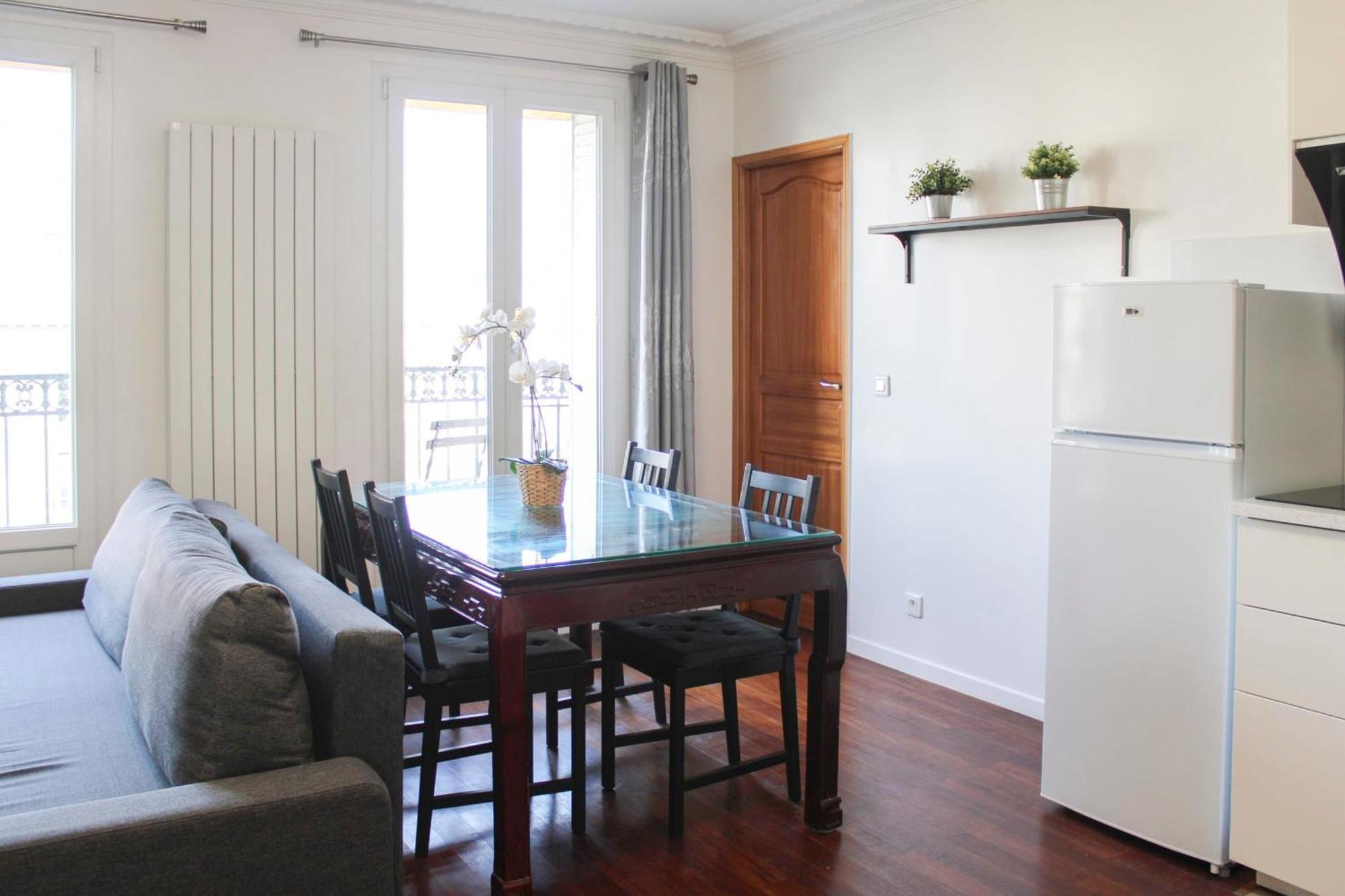 Apartment Beautiful And Spacious In The 10th Paris