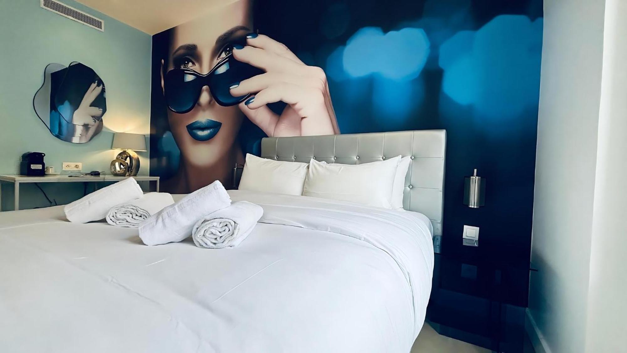 Le Glam's 3* Paris