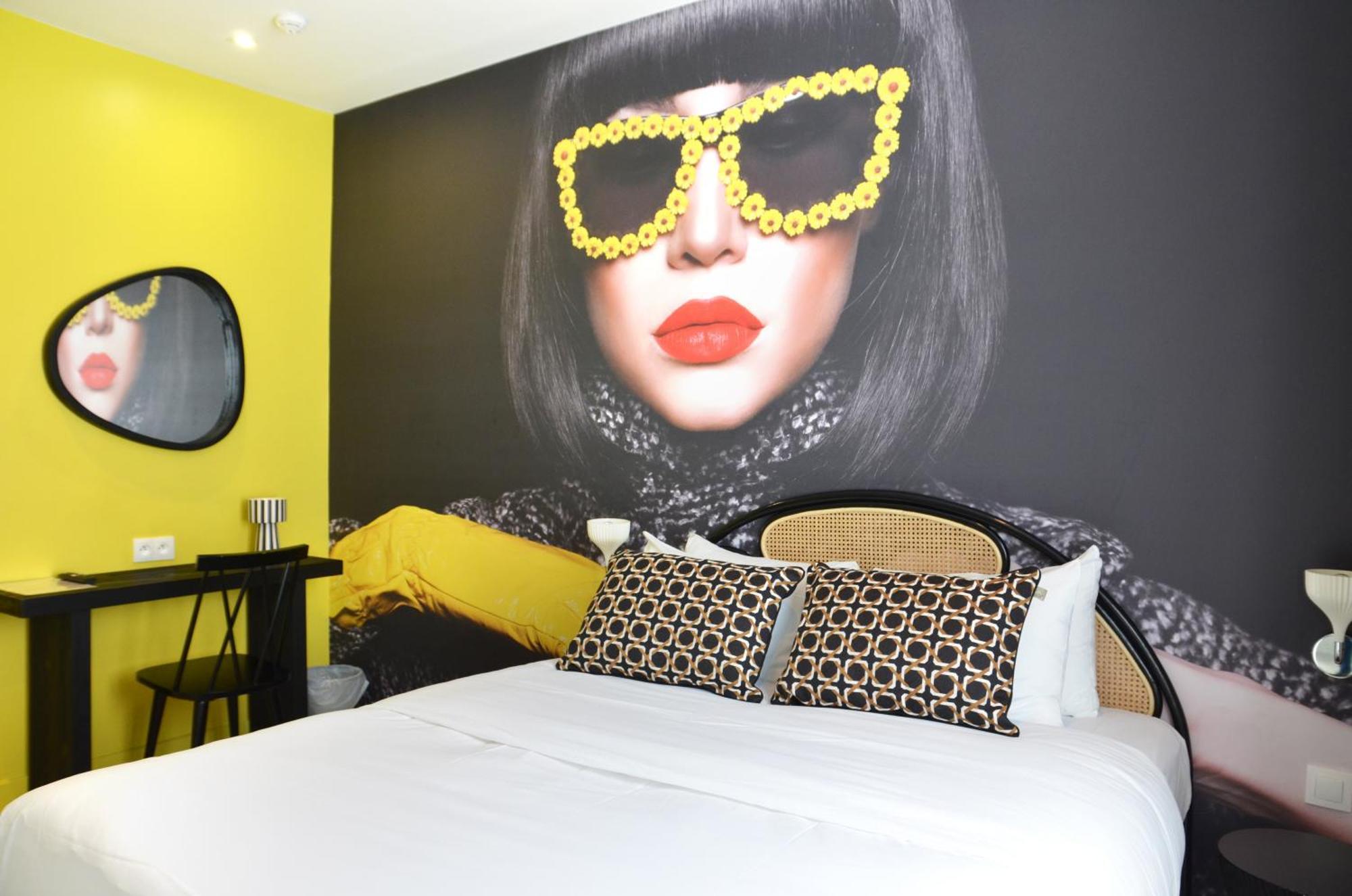 Le Glam's Hotel