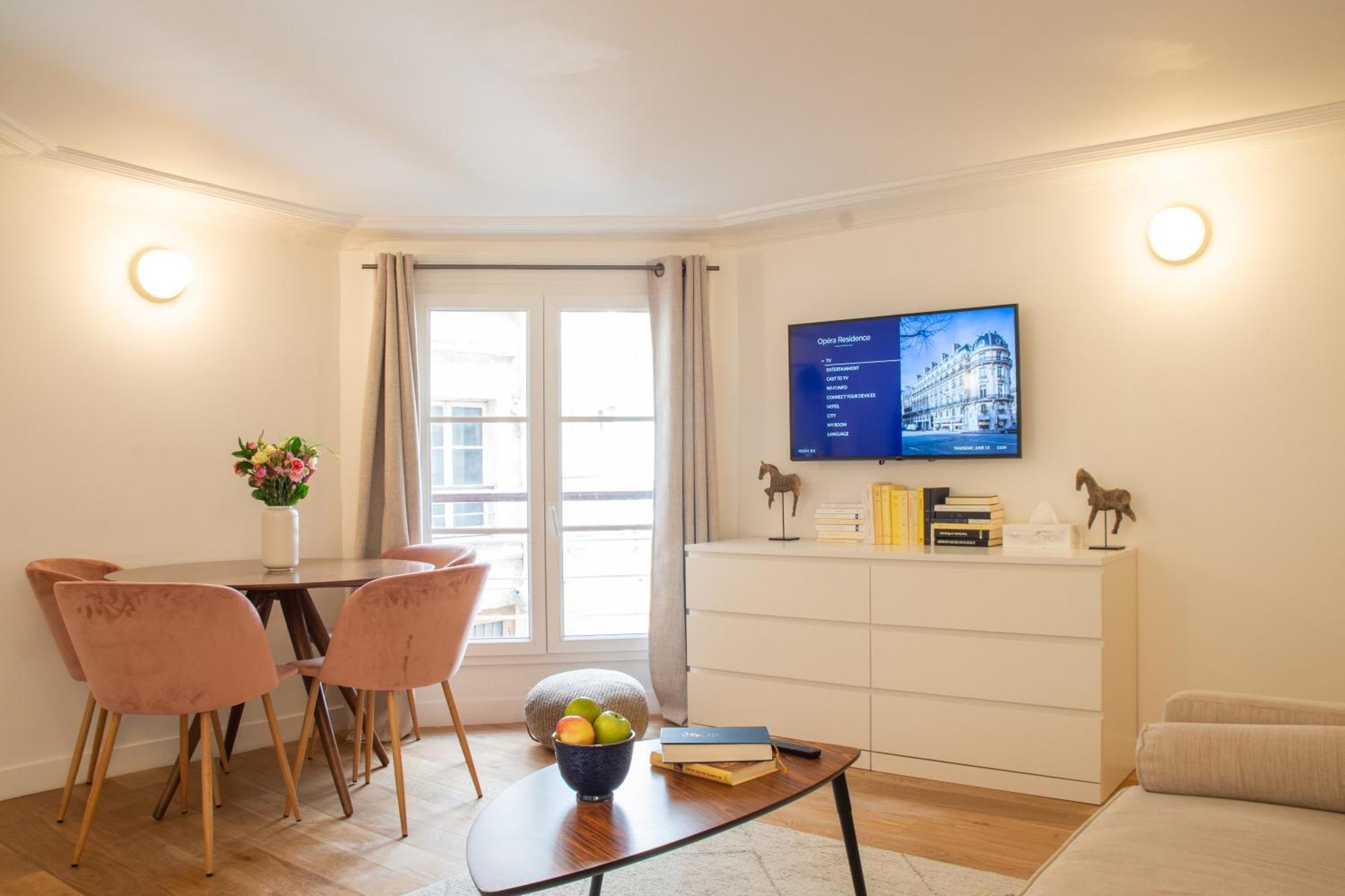 Quartier Libre Madeleine Aparthotel Paris