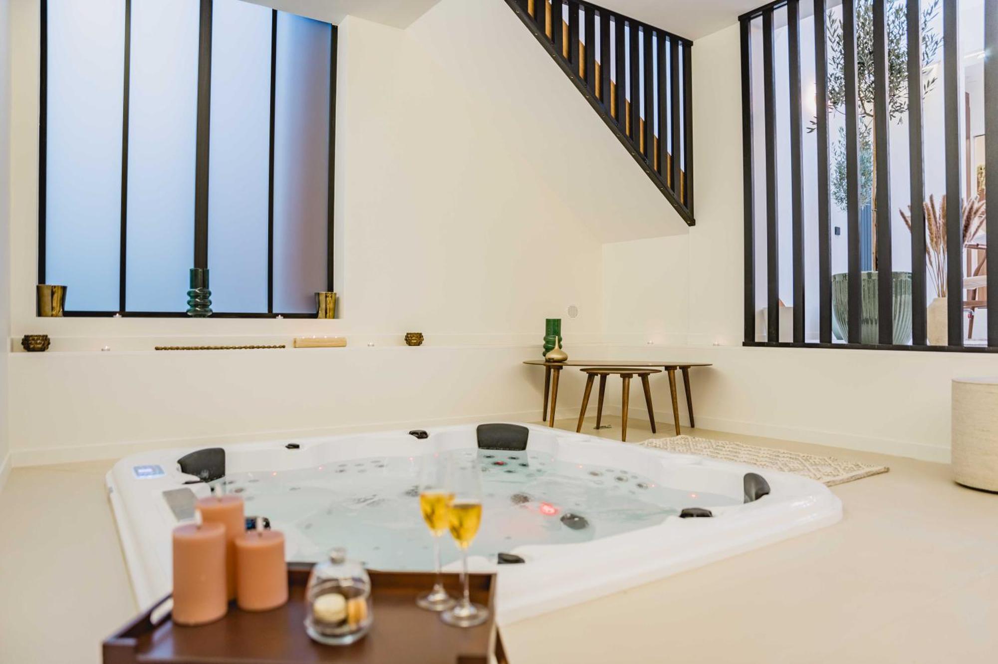 Spacious Loft With - 4br-8p - Montmartre Apartment