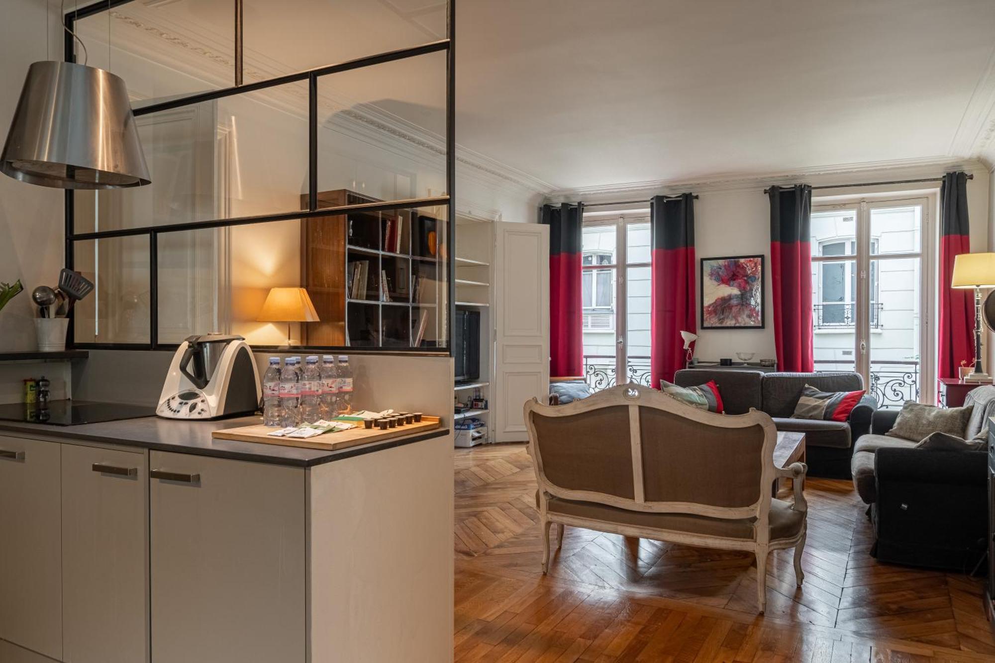 Montmartre - Sacre-coeur L Spacious - Luminous Appartement