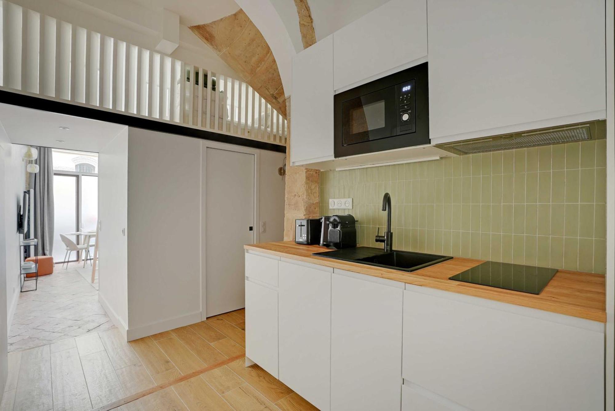 Magnifique Appt Avec 2 Salons- 1bd-6p - Notre-dame