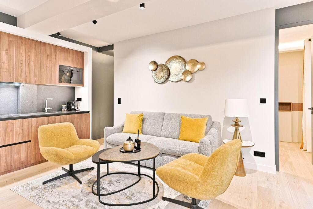 Magnifique #miromesnil #monceau #paris Apartment Paris