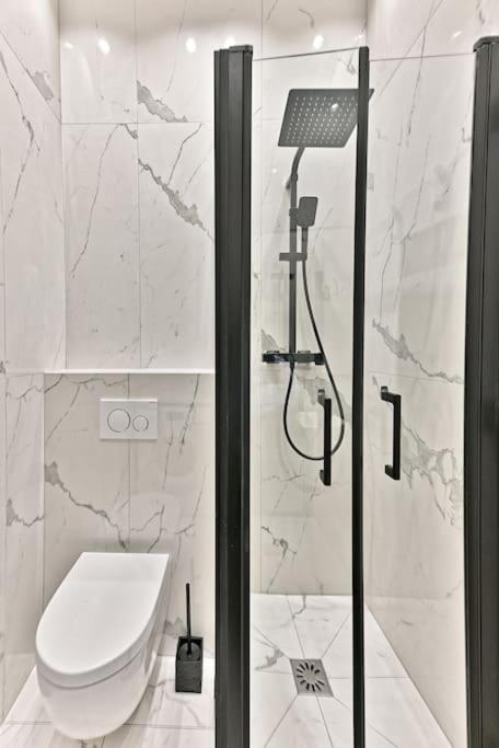 Chic Au Centre Du Sentier Apartment