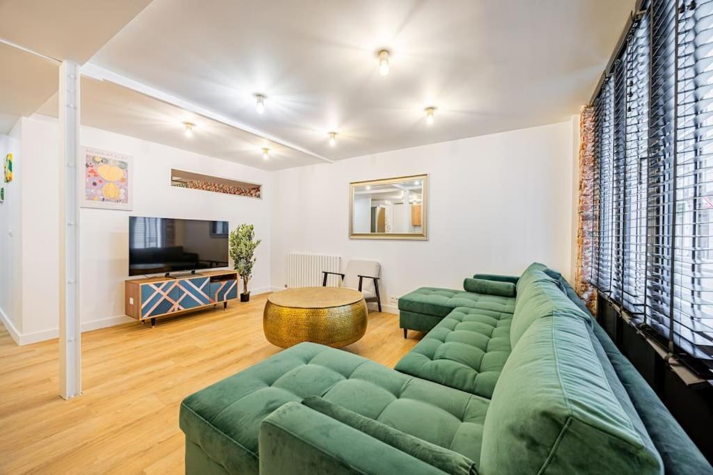 8pers # 3 Bedrooms # Pereire # 17 *