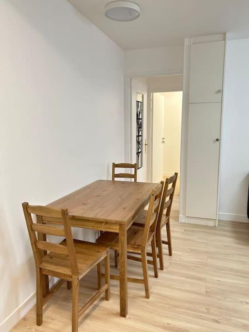 Appartement Spacious Near Carre De Baudouin Bua Paris