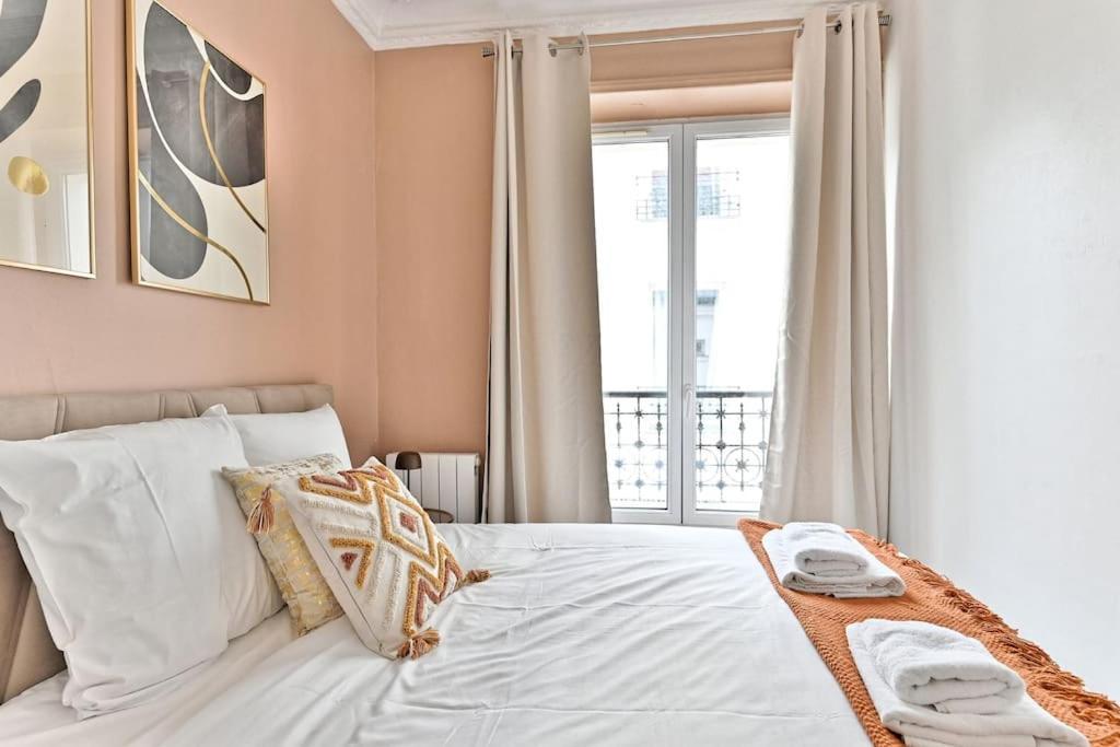 Apartment Cosy Et Colore Au Coeur De