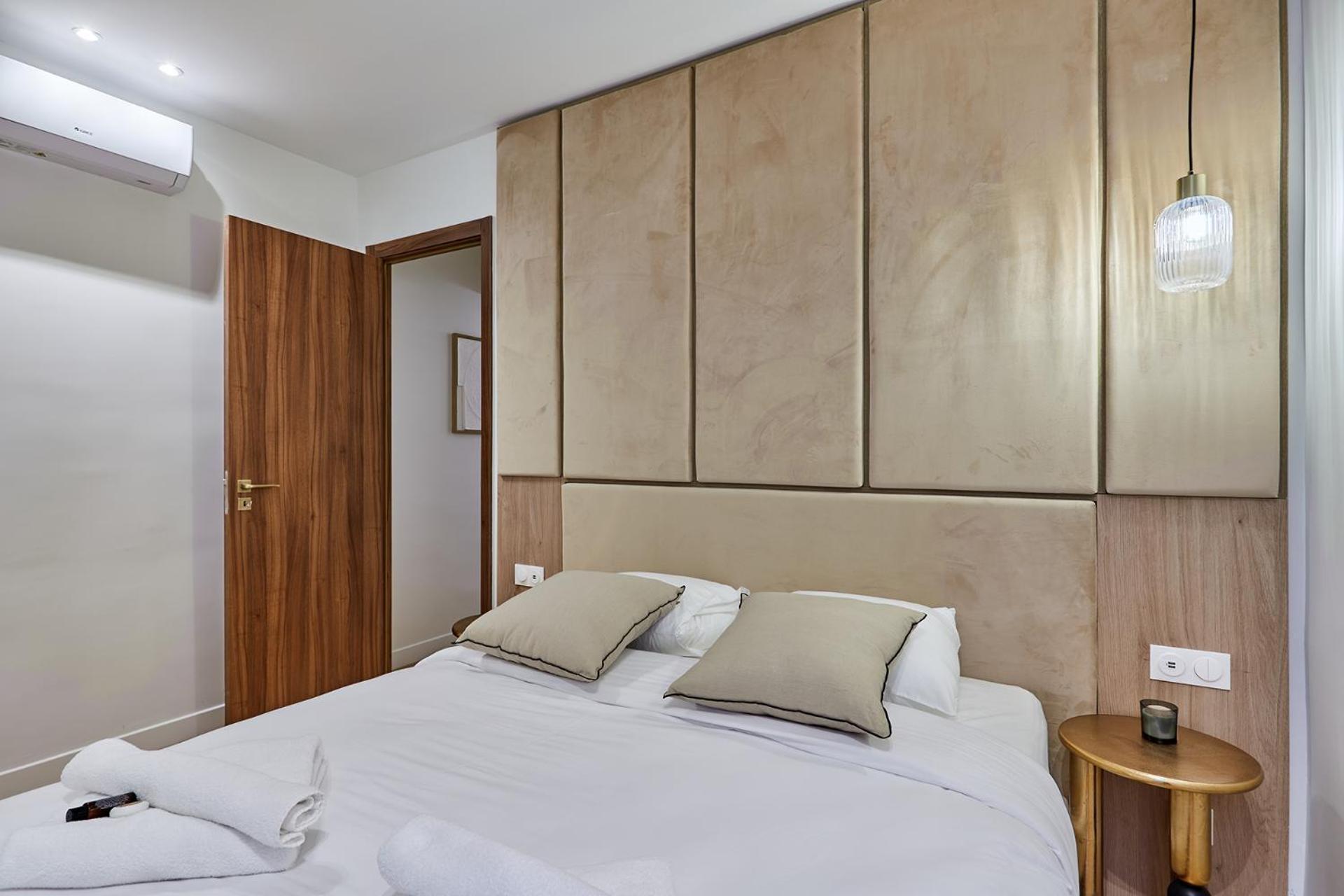 Superb Center Of By Prestige * Paris