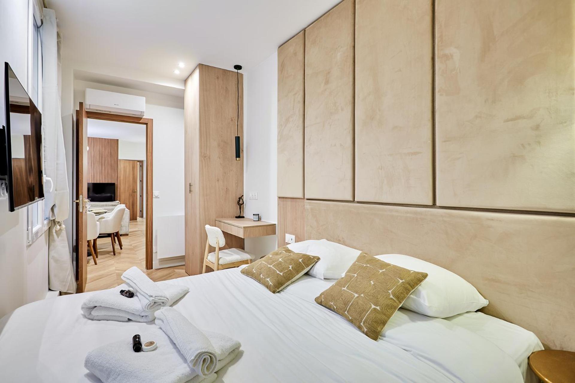 Superb Center Of By Prestige Paris