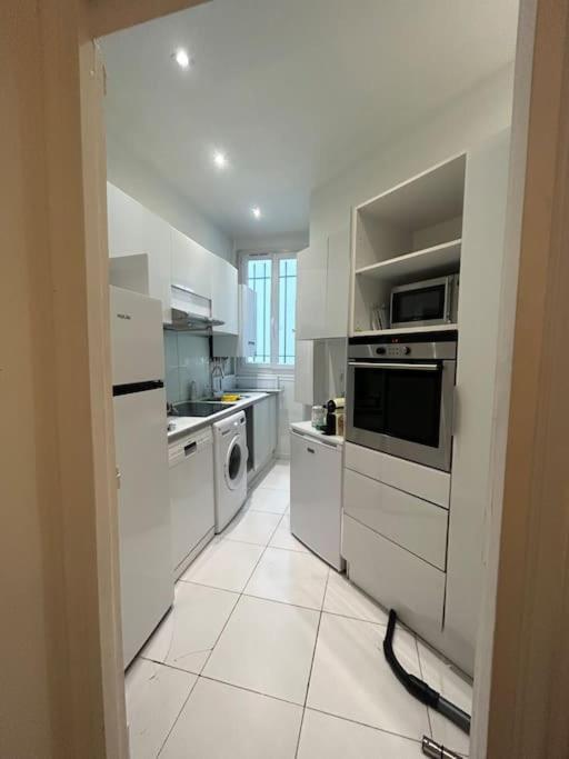Appartement 3 Pieces Dans Le Coeur Du 16e *