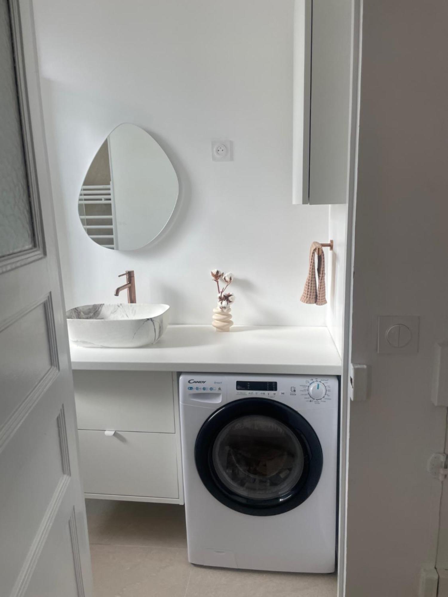 Apartment Perche Sur Les Toits, 16 Eme Quartier Calme Securise- Proche Quai Seine Paris