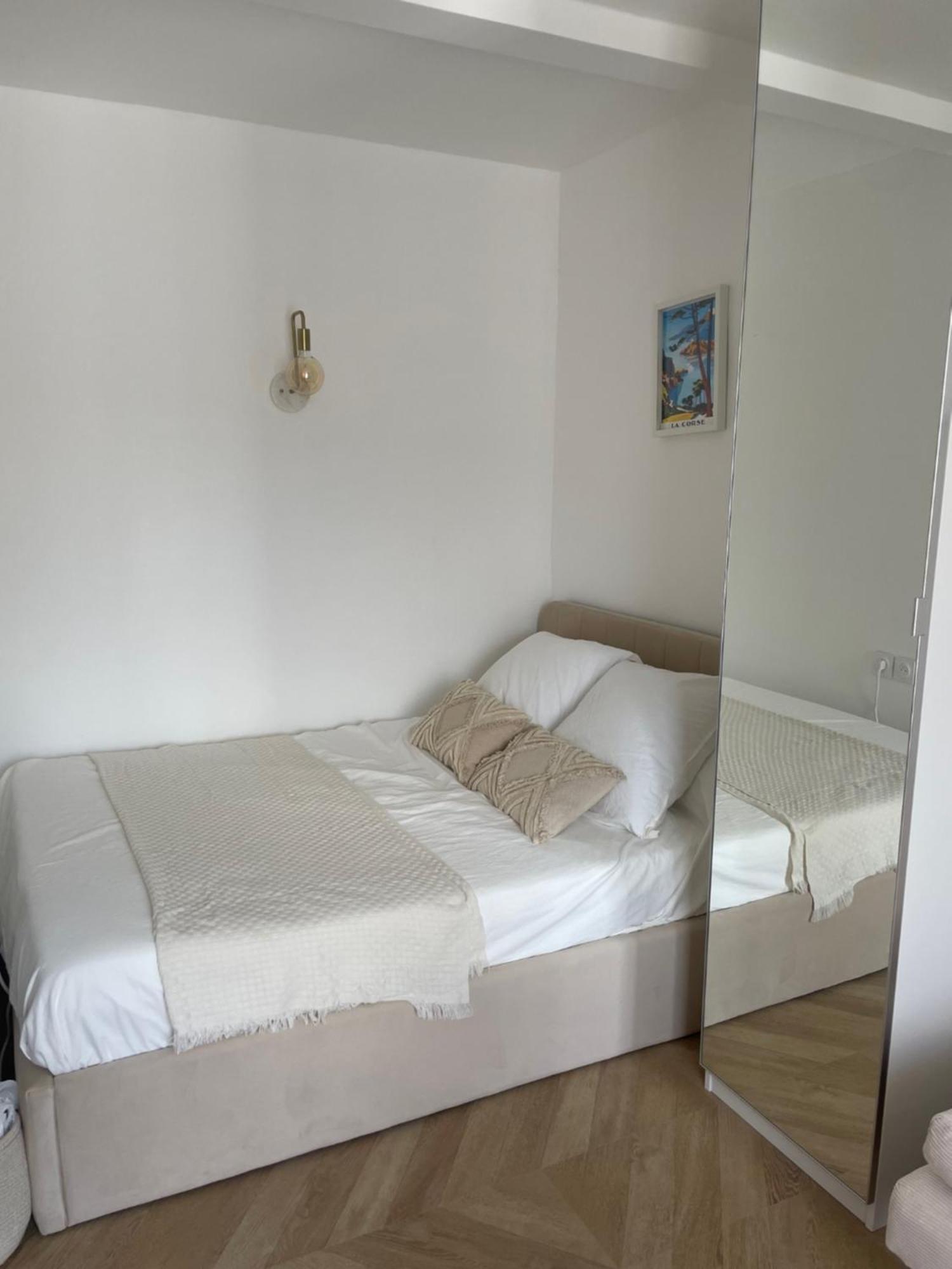 Perche Sur Les Toits, 16 Eme Quartier Calme Securise- Proche Quai Seine *
