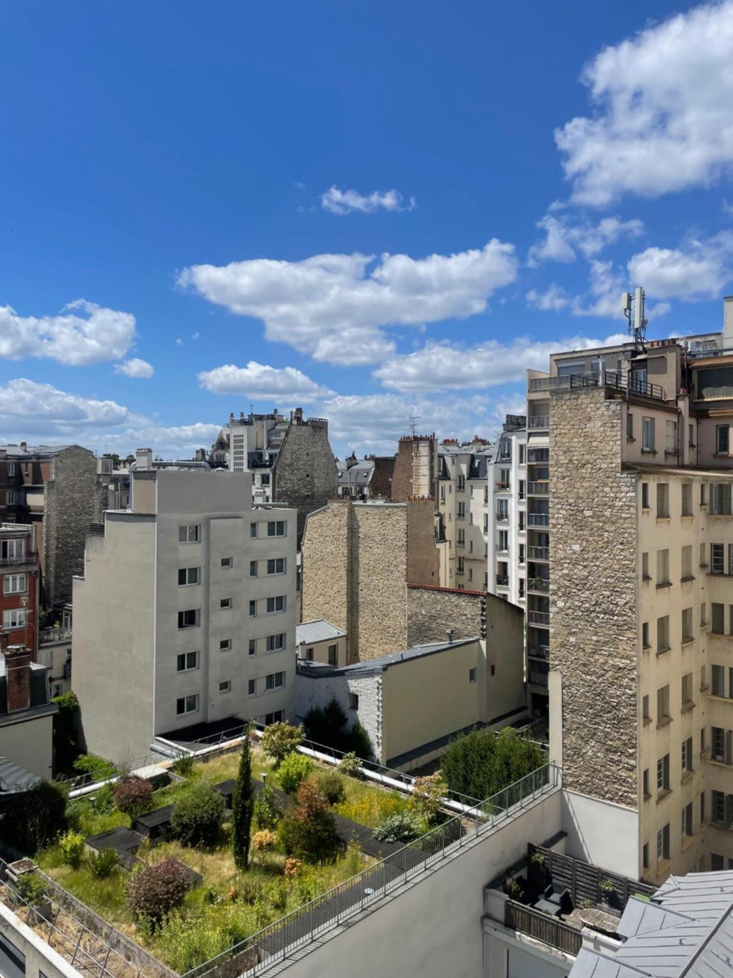 Apartment Perche Sur Les Toits, 16 Eme Quartier Calme Securise- Proche Quai Seine *