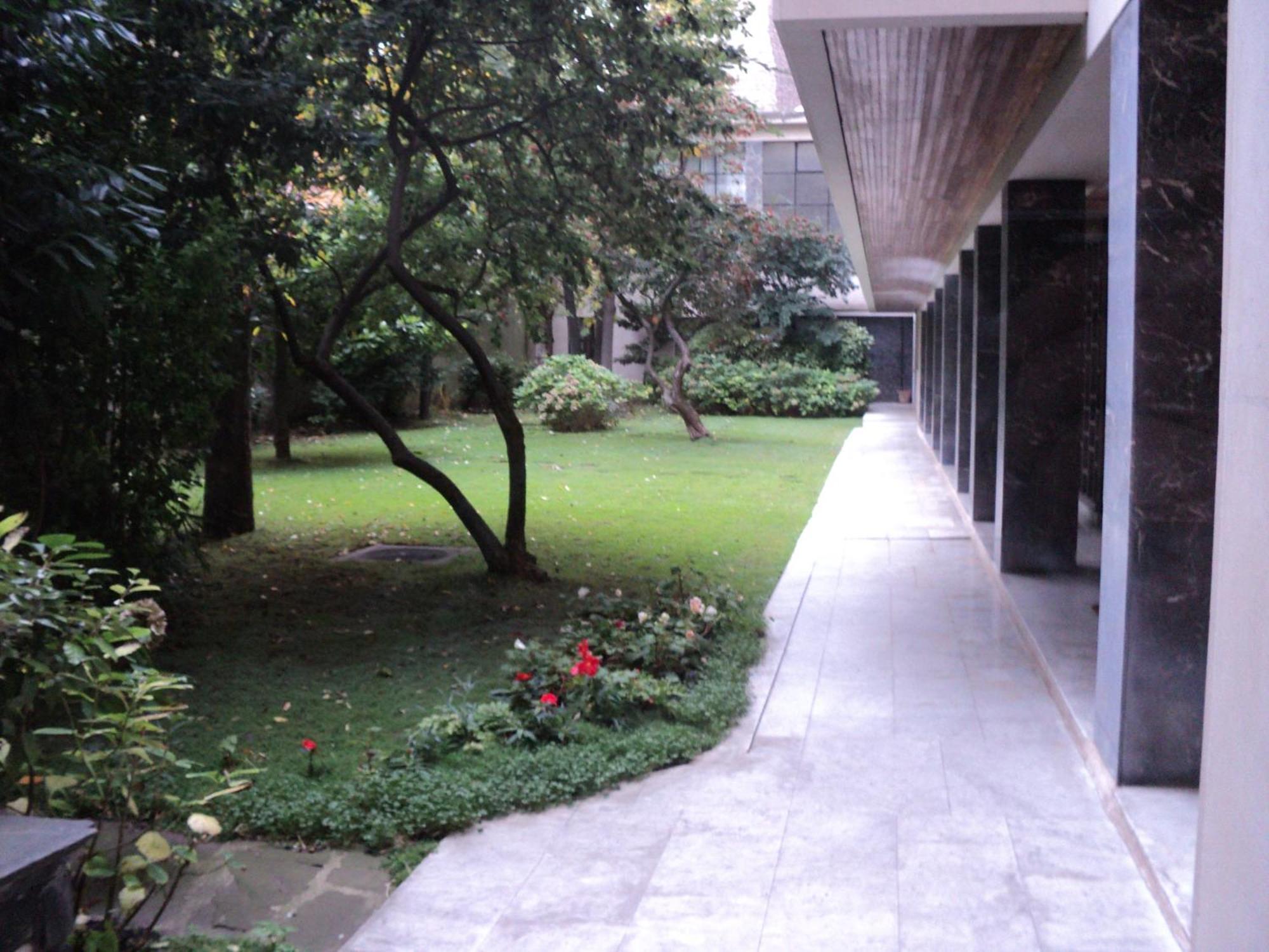 Apartment Studette Meublee, Ranelagh 16e