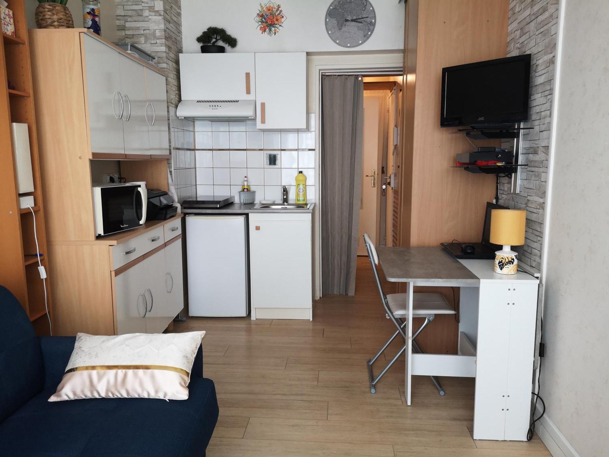 Studette Meublee, Ranelagh 16e Paris