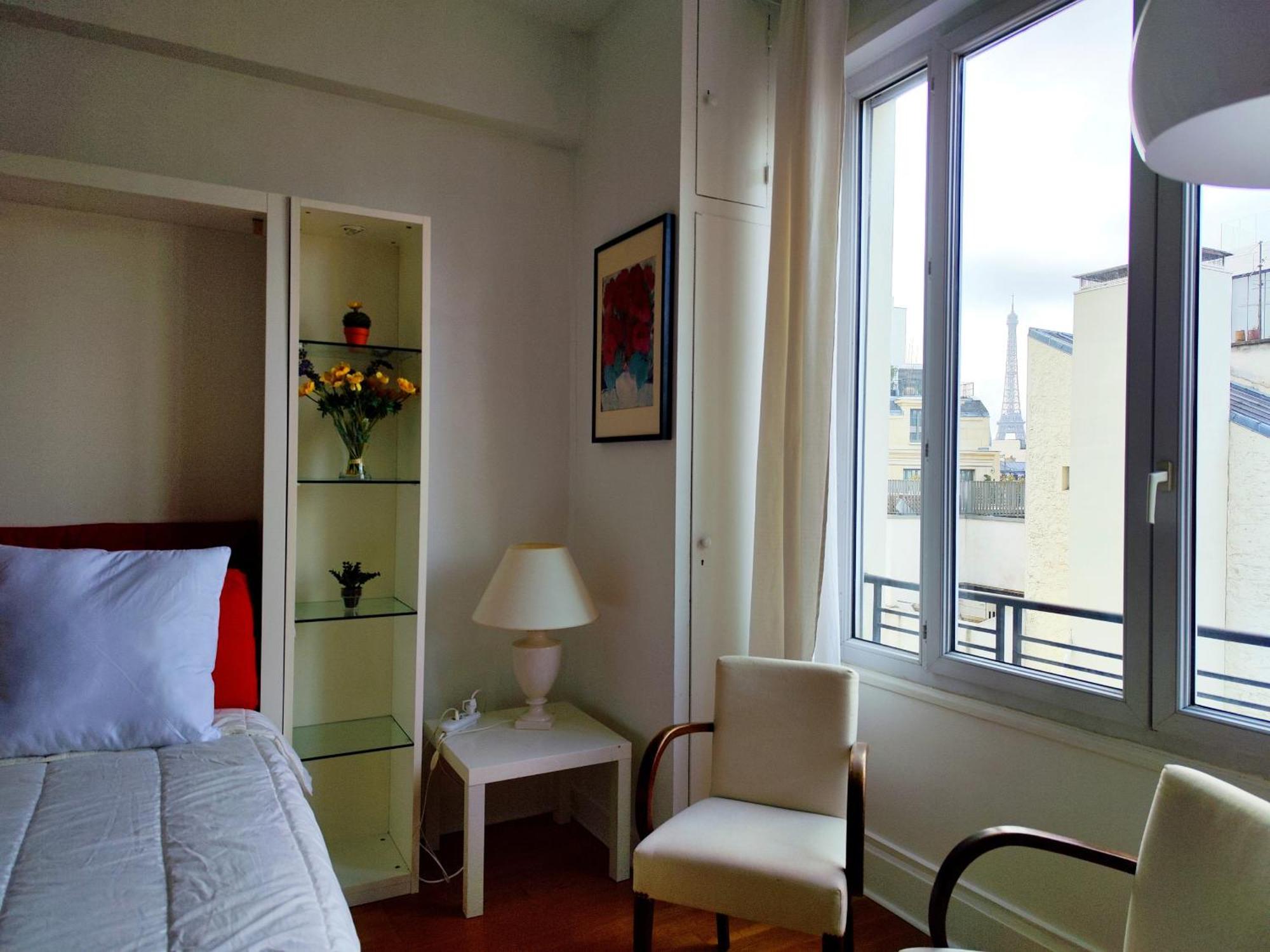 Avenue Franklin Roosevelt - 8 Apartment Paris
