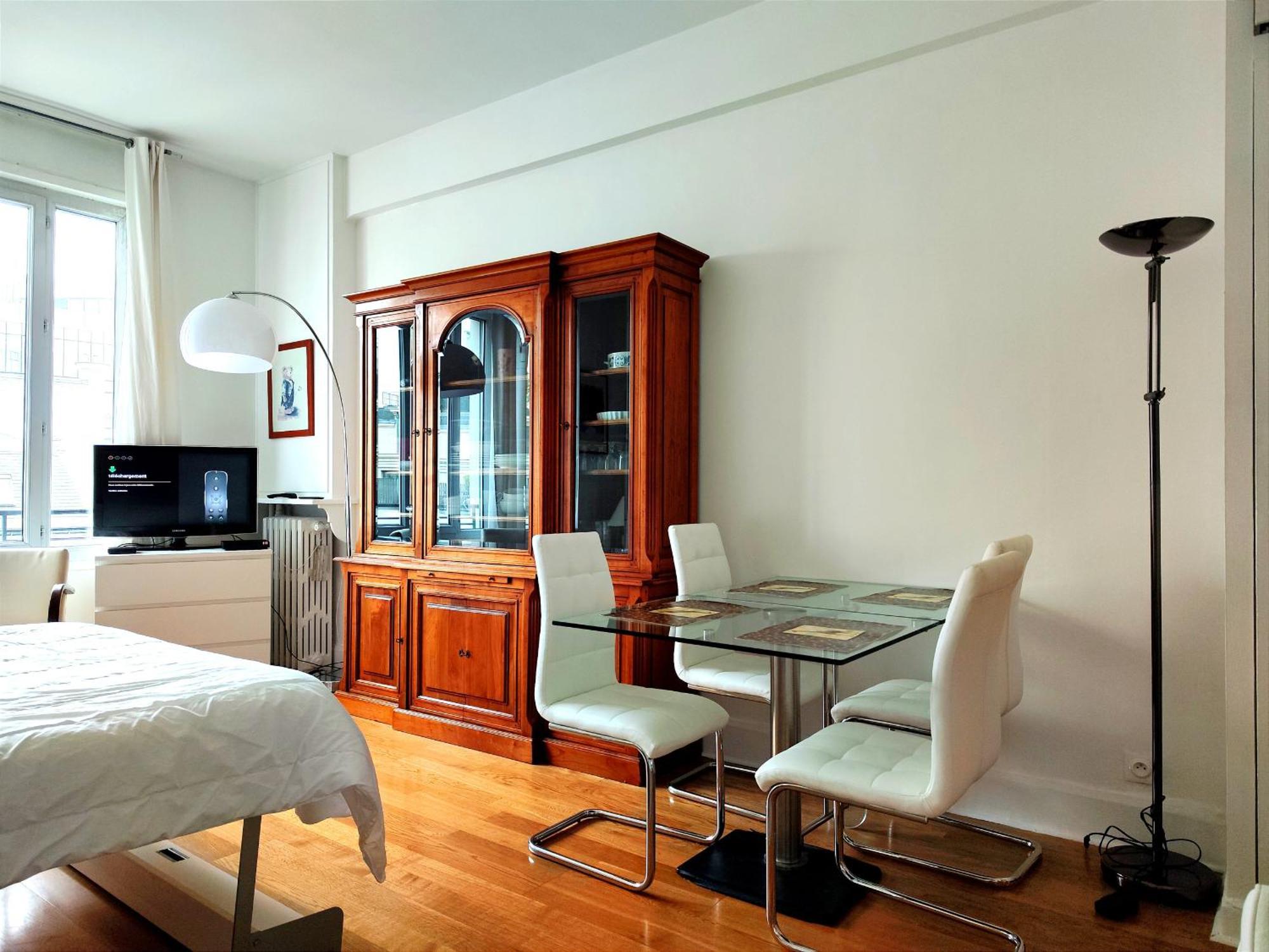 Apartment Avenue Franklin Roosevelt - 8 *