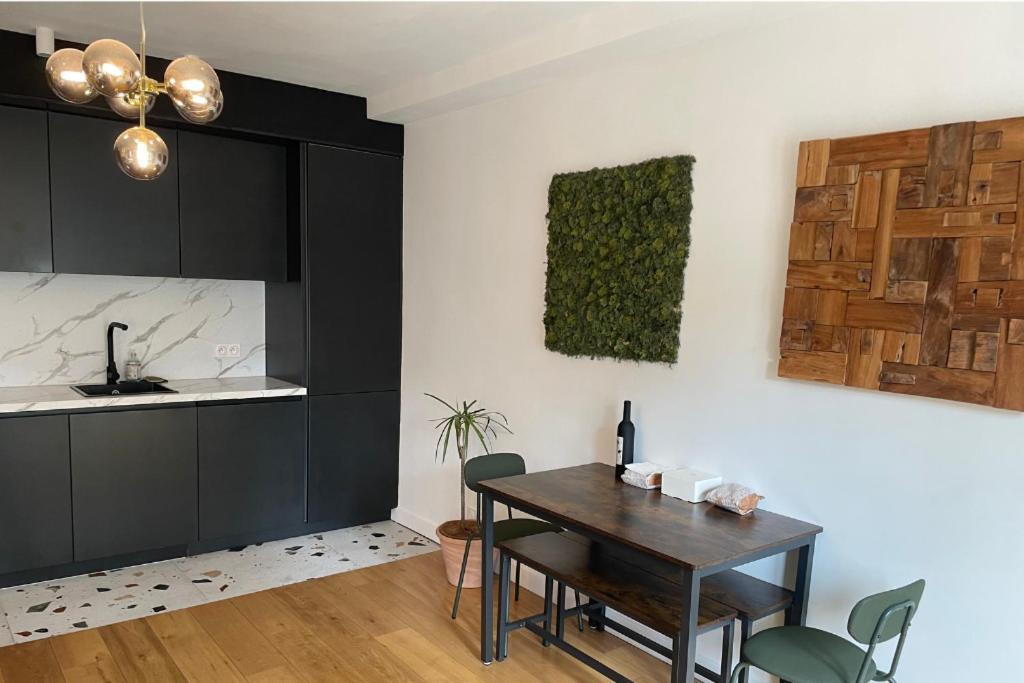Apartment Elegant & Chic A *