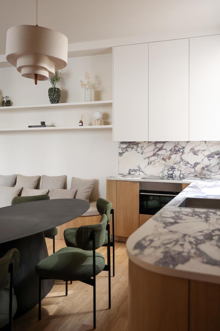 Sublime Luxe Haut-marais Ac Apartment