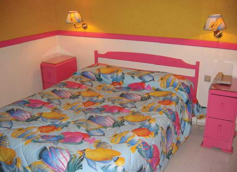 Hotel Makom Pereire Paris