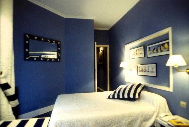 Hotel Makom Pereire Paris