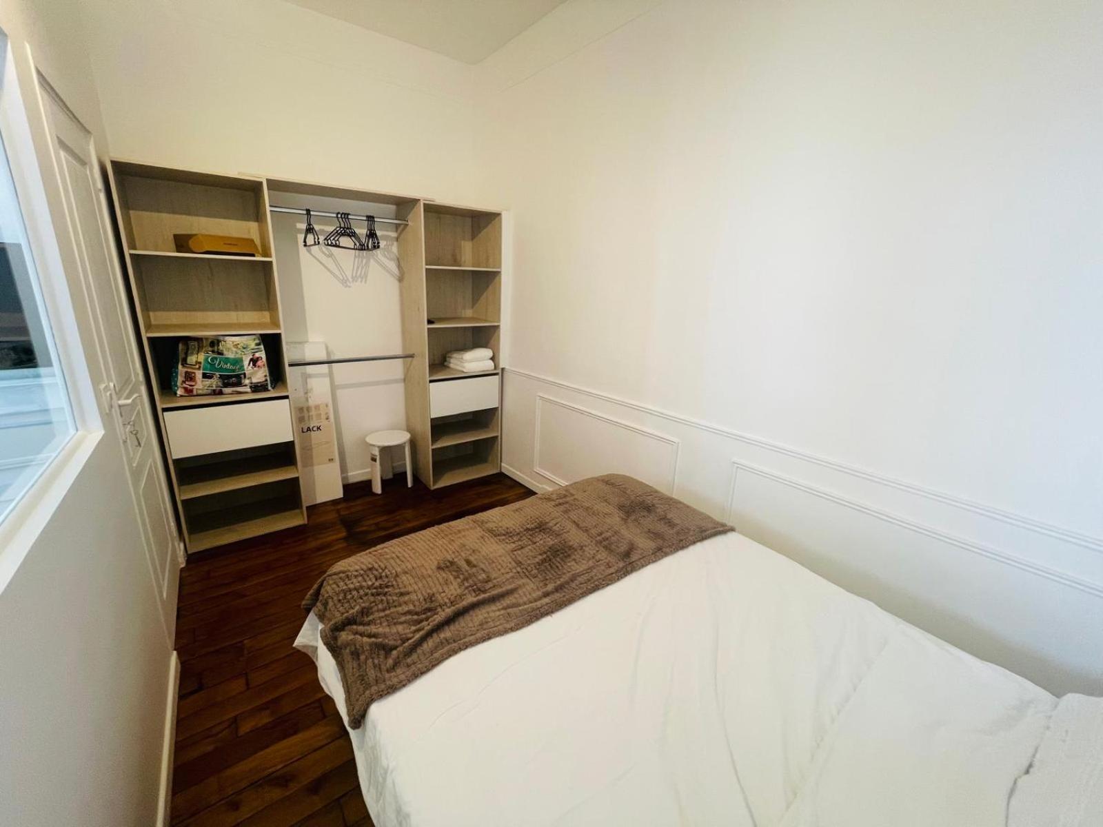Apartment F2 - Pantheon - Jardin Du Luxembourg - Cathedrale Notre-dame De - Quartier Touristique - 4 Pers Paris