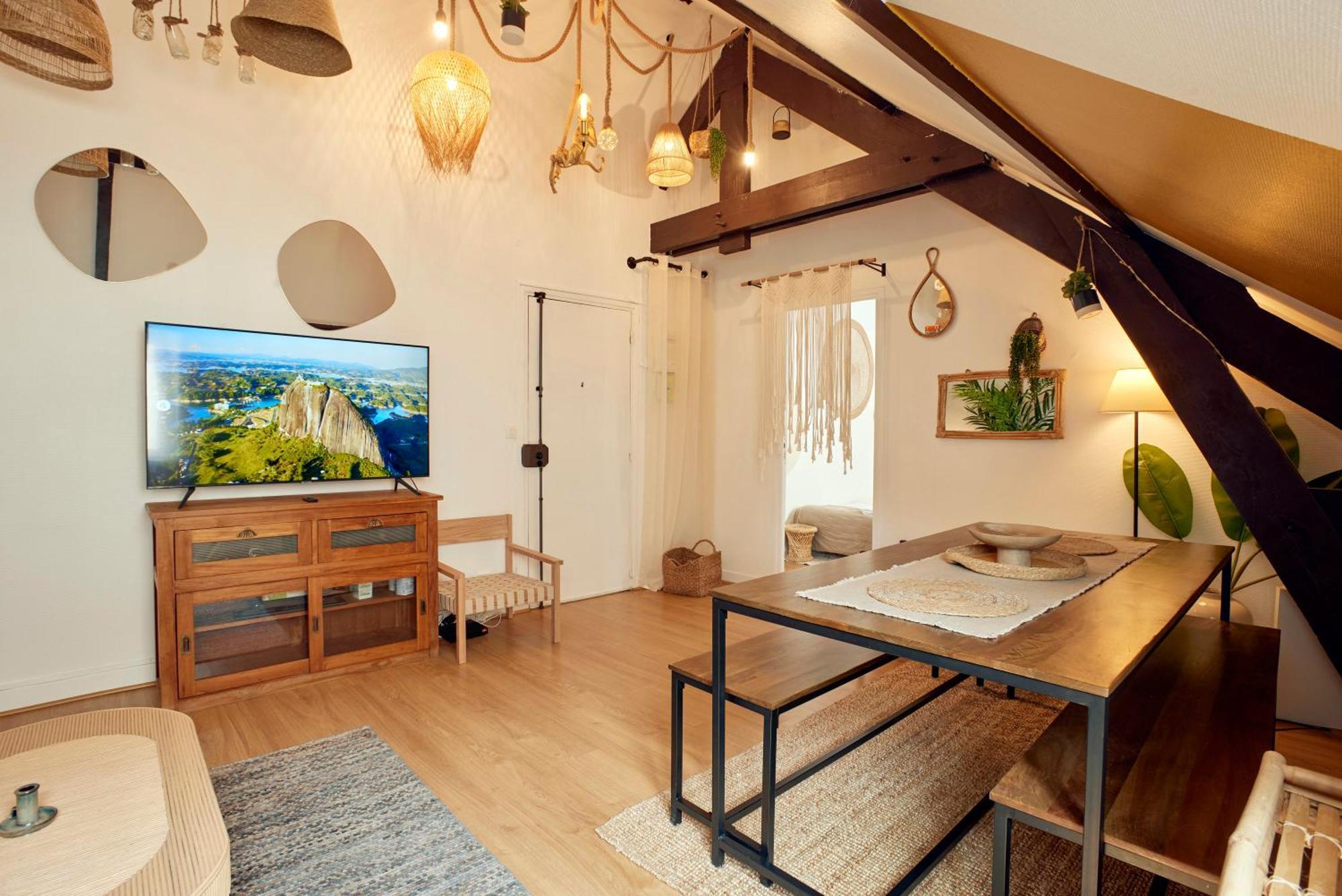 Apartment Bourgon Flat *