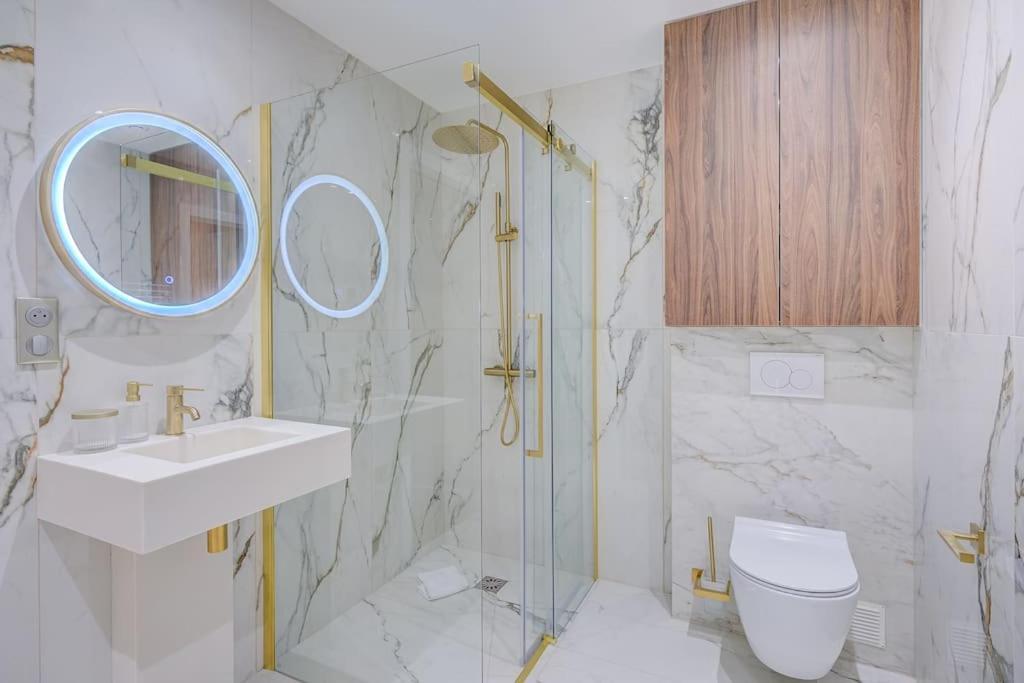 Peaceful Getaway Near Marais - With Ac Paris