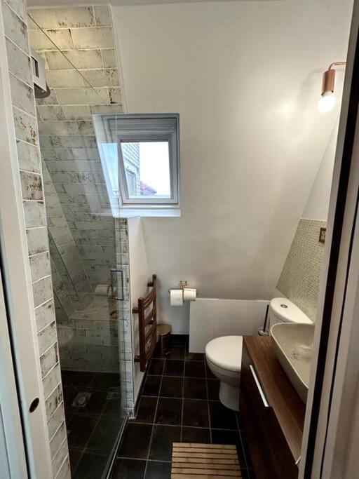 Neuf, Calme, Lumineux, 8e Etage Apartment *