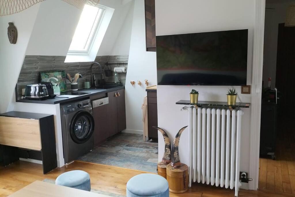 Neuf, Calme, Lumineux, 8e Etage Apartment Paris