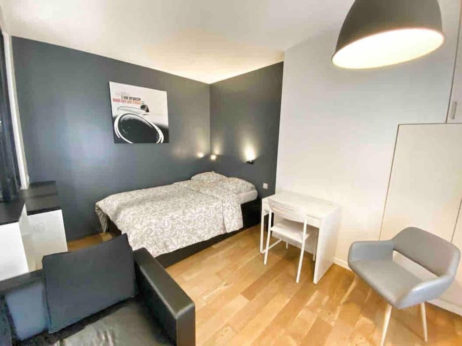 Charming Flat In Montmartre Apartment Paris