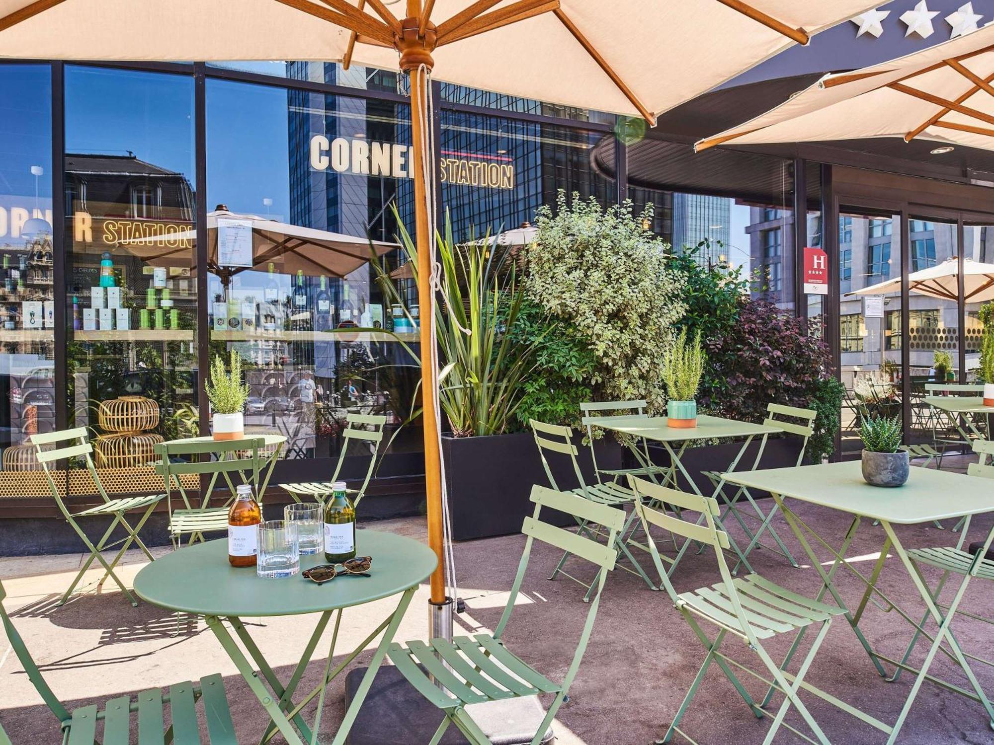 Hotel Mercure Gare De Lyon Tgv 4*