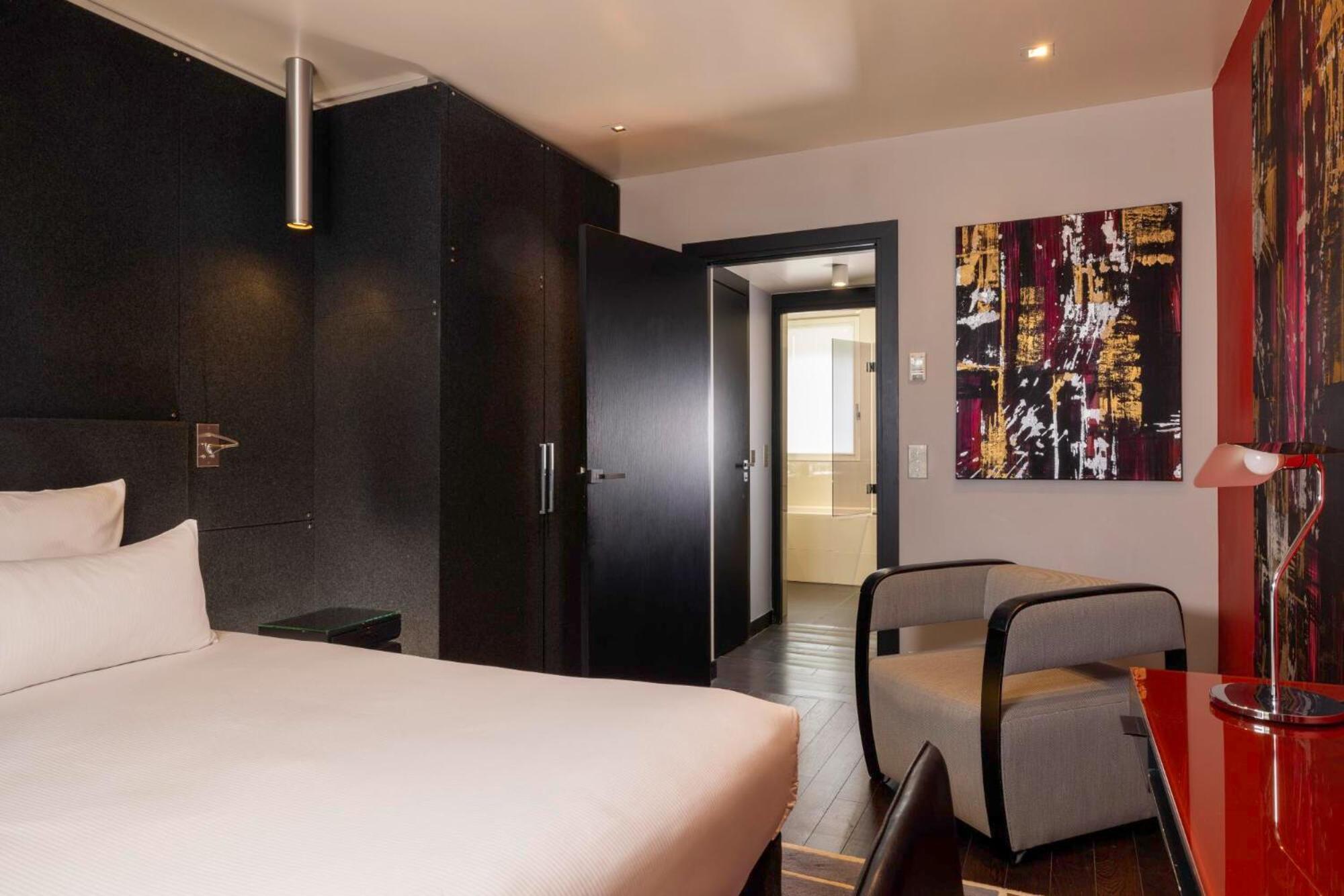 Felicien & Hotel Paris
