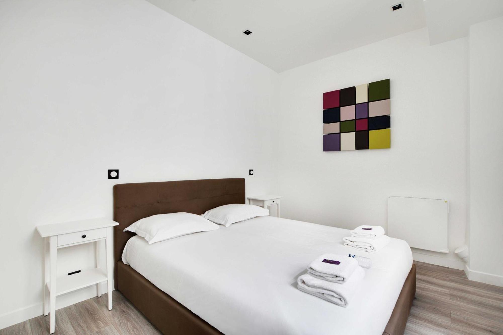 Superb With Hammam -4br-12p- Bastille Apartment *