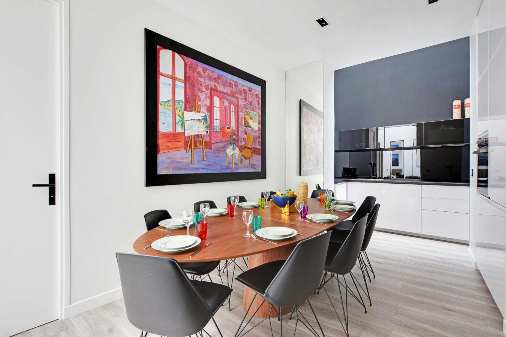 Superb With Hammam -4br-12p- Bastille Apartment
