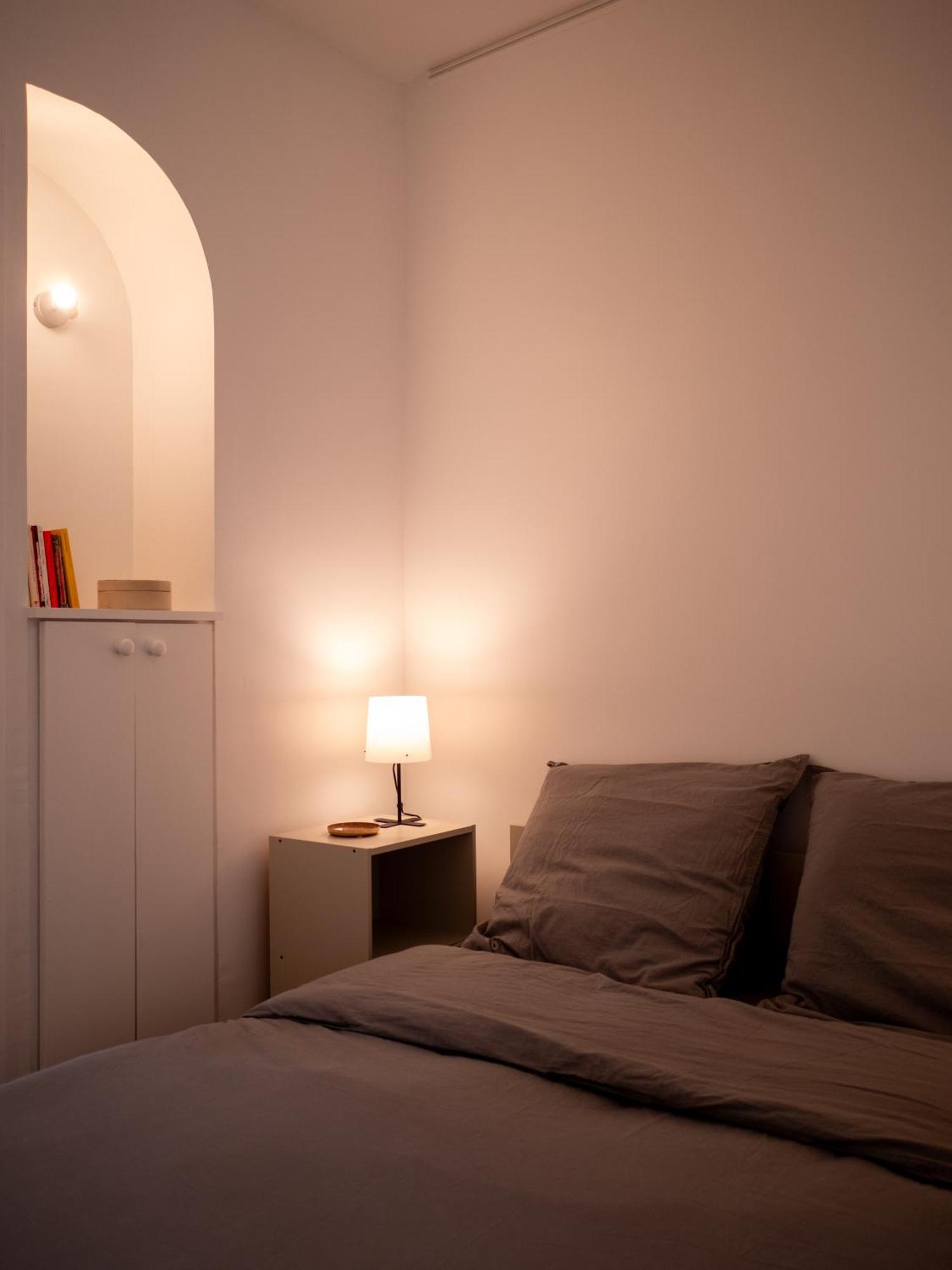 A 5 Mins Tour Effeil Apartment