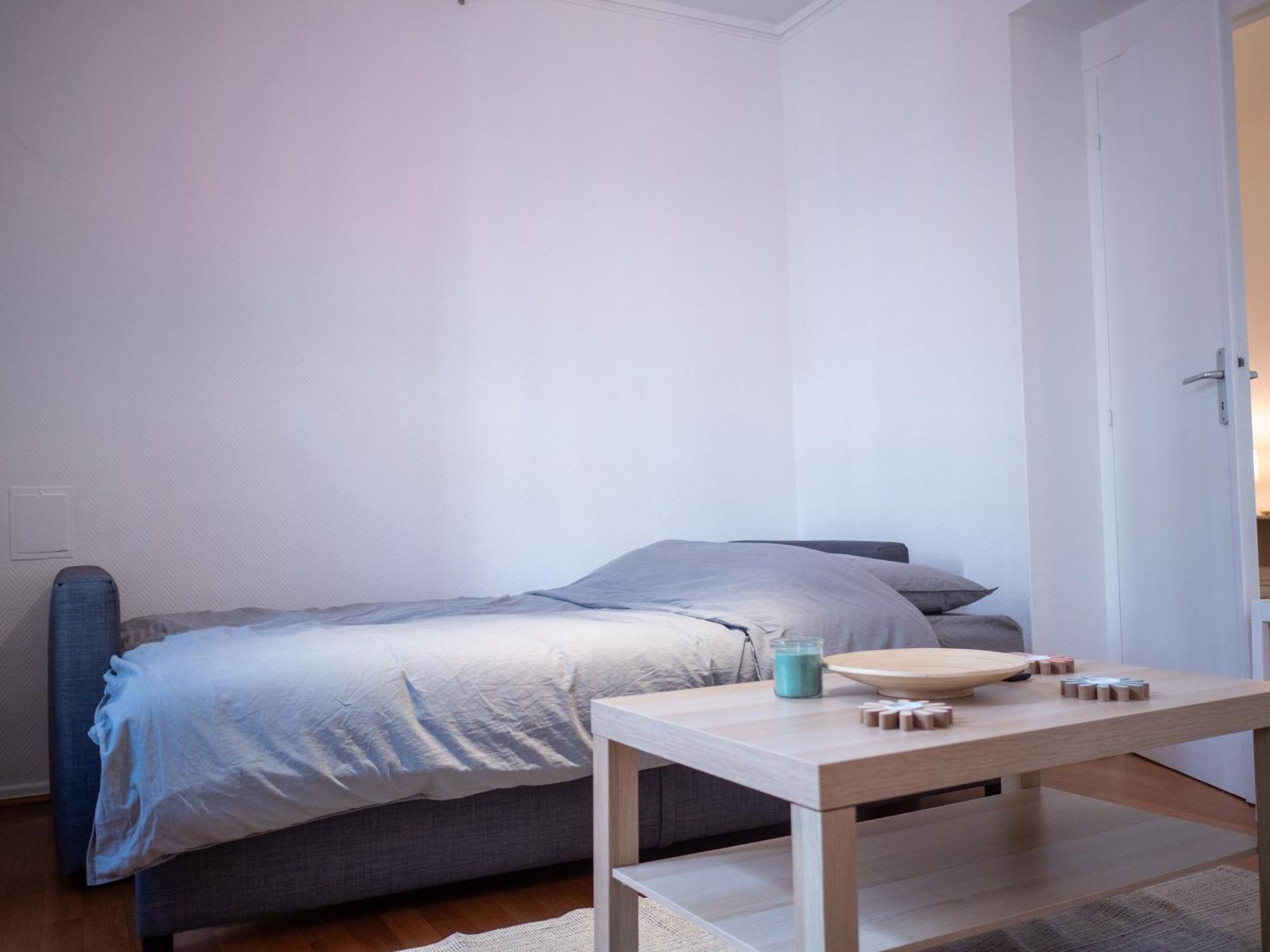A 5 Mins Tour Effeil Apartment