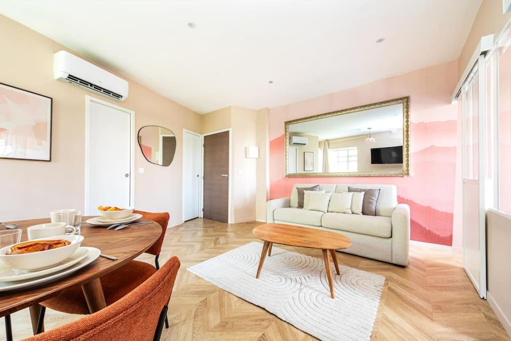 Magnifique Neuf Pour 6 Avec Sauna Paris