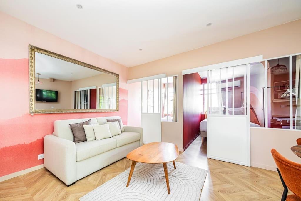 Magnifique Neuf Pour 6 Avec Sauna Paris