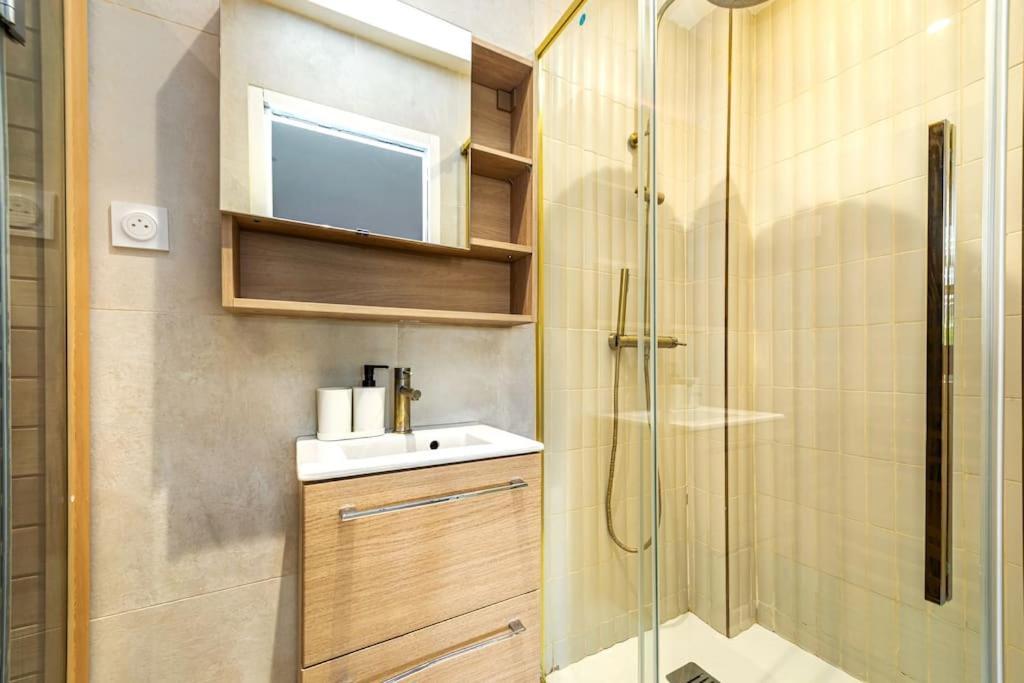 Magnifique Neuf Pour 6 Avec Sauna Apartment