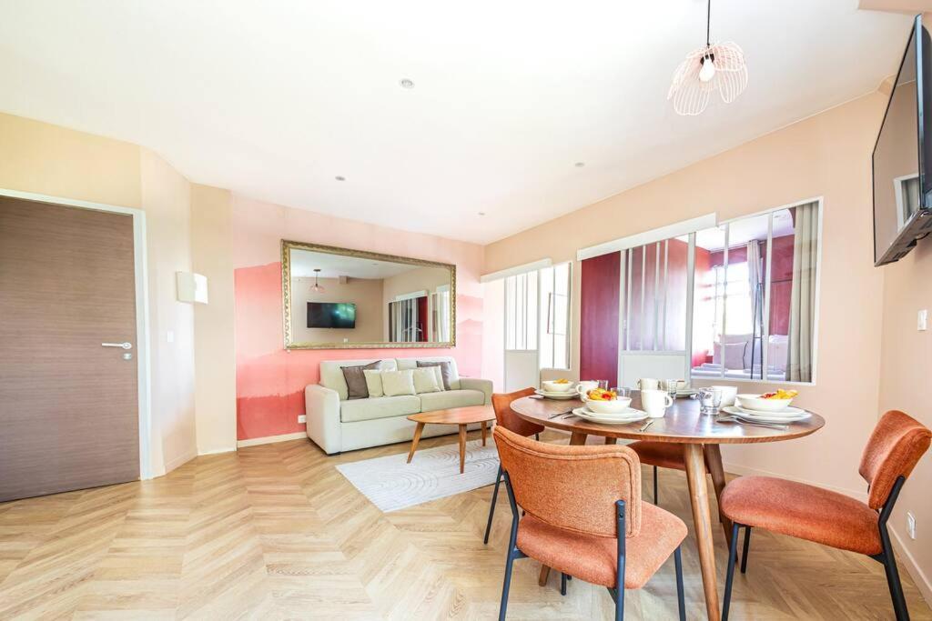 Magnifique Neuf Pour 6 Avec Sauna Paris