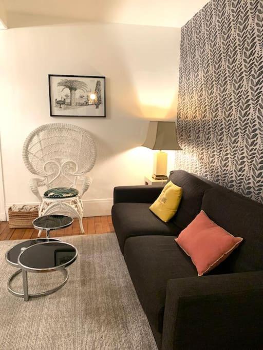 Beau 2p Au Pied De Montmartre Apartment Paris